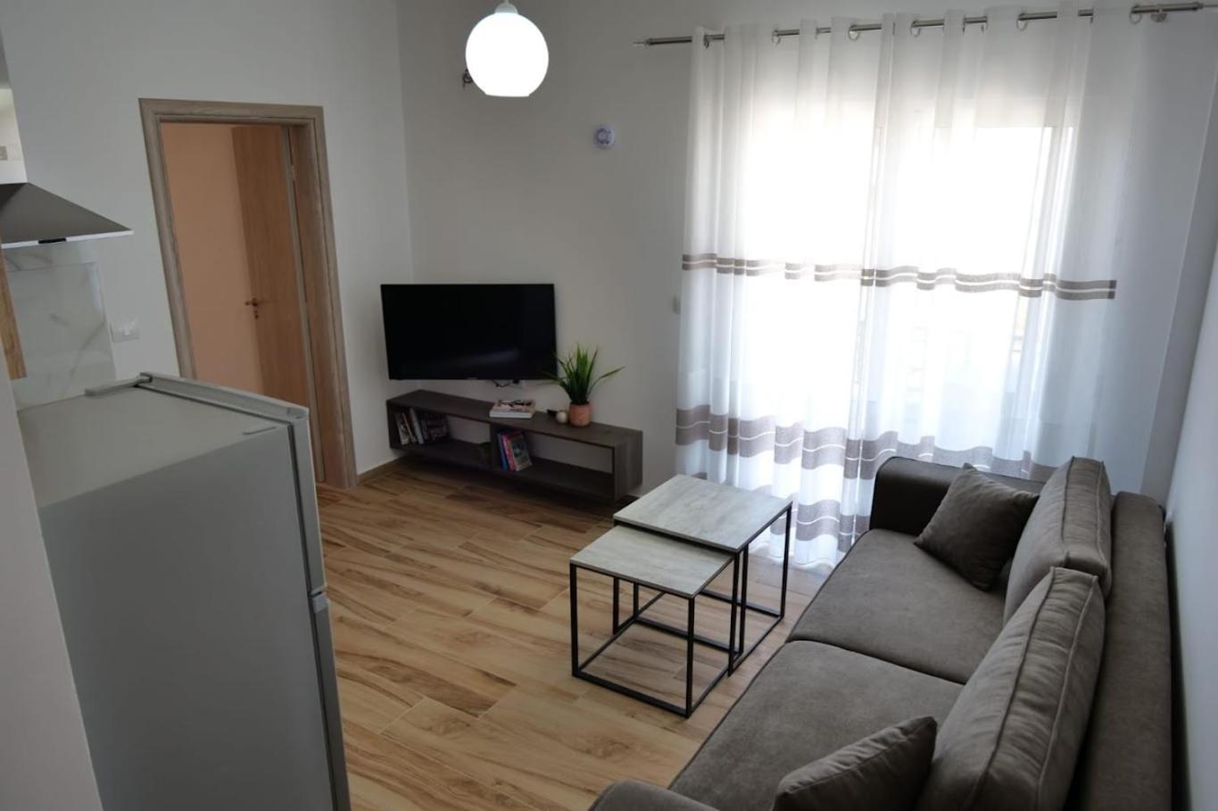Julies Vila Ksamil Bagian luar foto